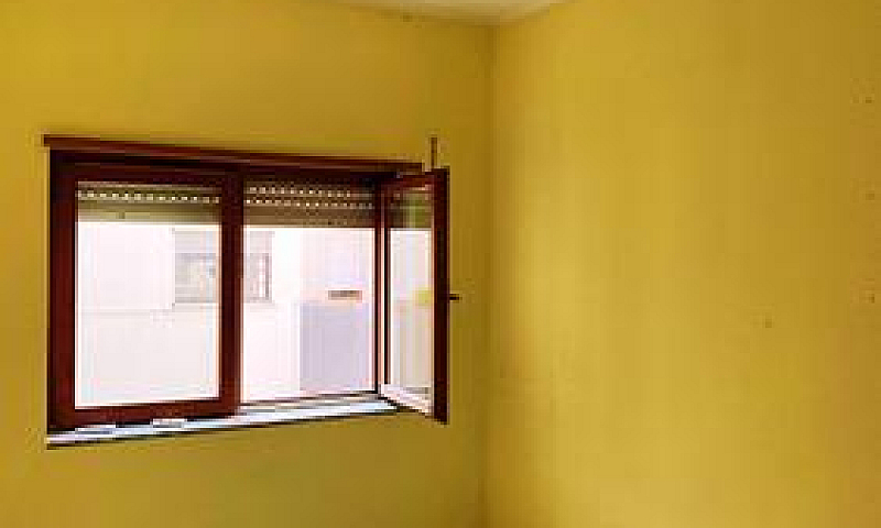 Appartamento Con Pos...