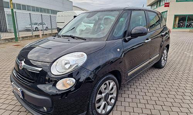 Fiat - 500 L Living ...