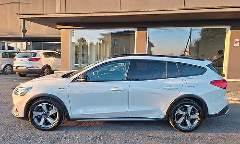 Ford Focus 1.5 Ecobl...
