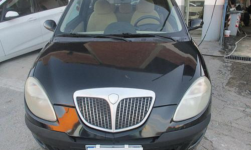 Lancia Ypsilon 1.3 M...