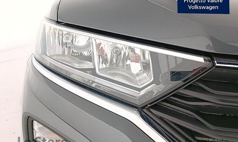 Volkswagen T-Roc 1.6...