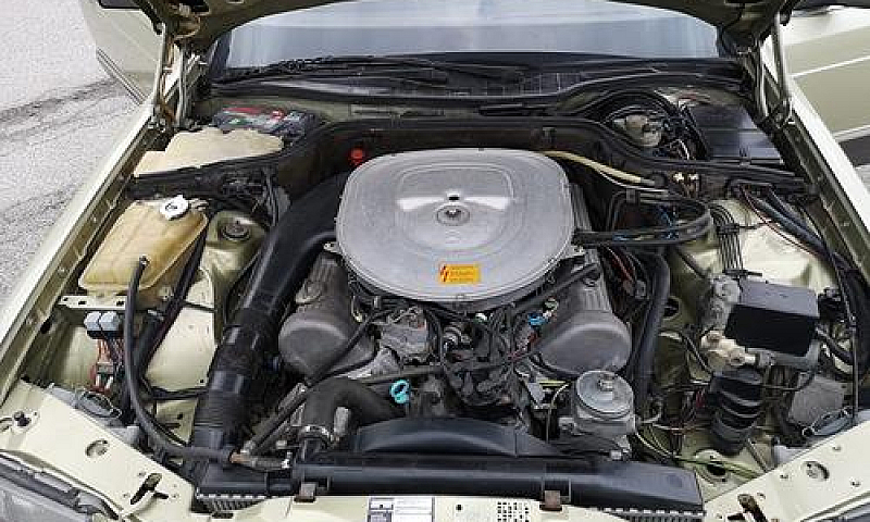 Mercedes Benz Coupe ...