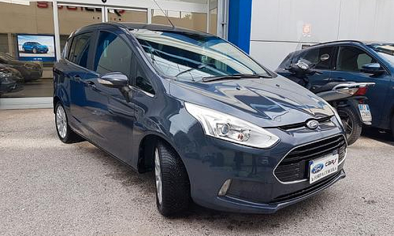 Ford B-Max Titanium...