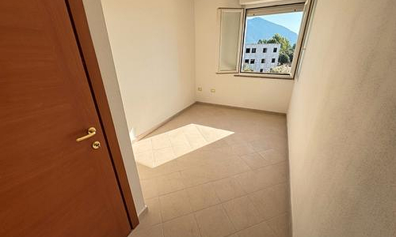 Pari Al Nuovo, Quadr...