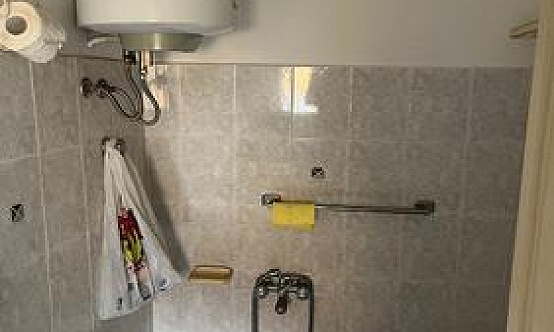 Vendita Casa+Magazzi...