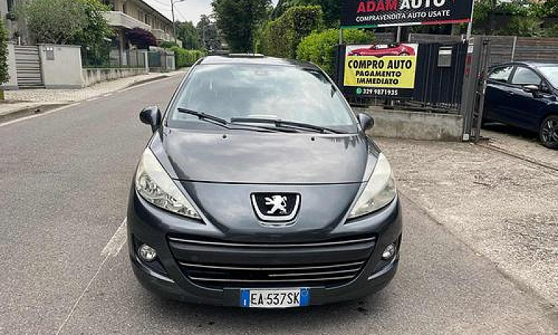 Peugeot 207 1.4 8V 9...