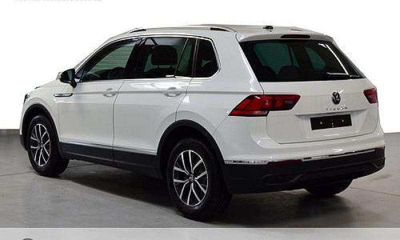 Volkswagen Tiguan 1....