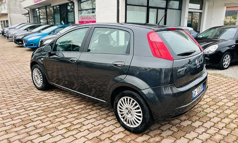 Fiat Grande Punto 1....