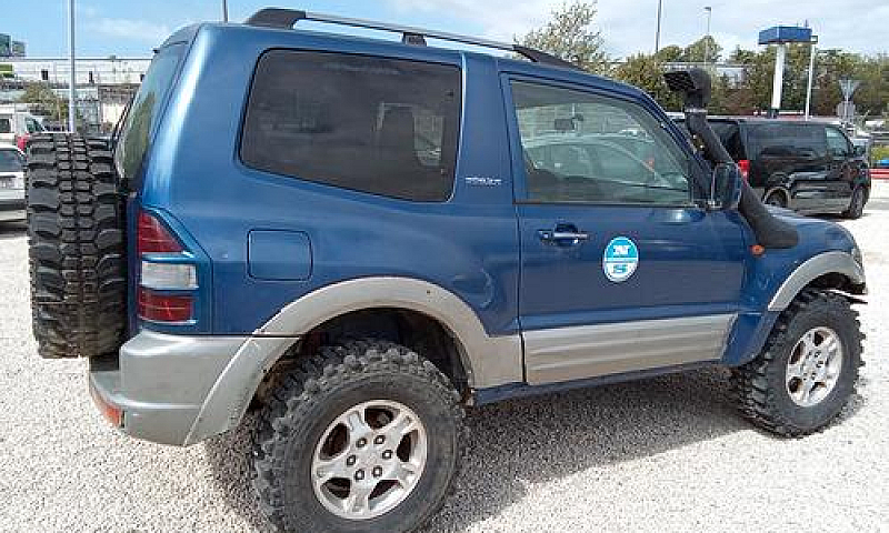 Mitsubishi Pajero 3....