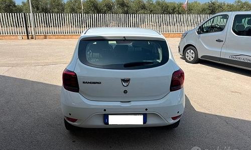 Dacia Sandero Street...