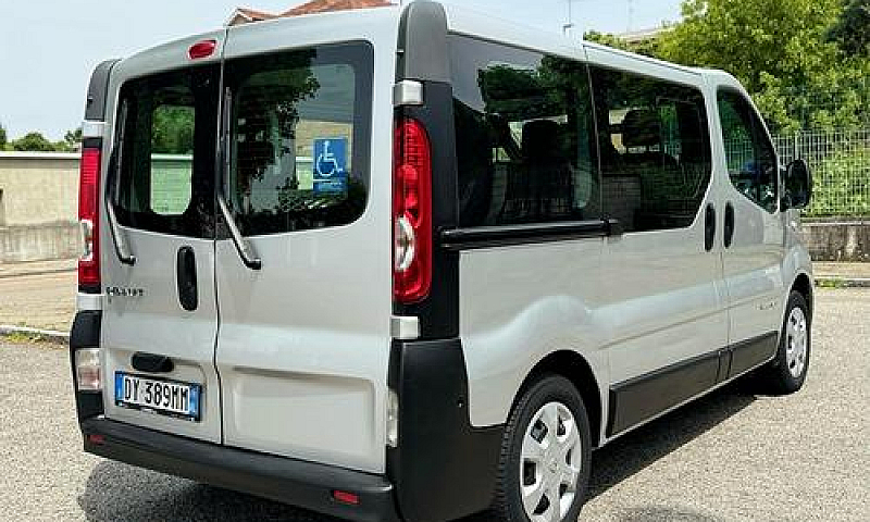 Renault Trafic T27 2...