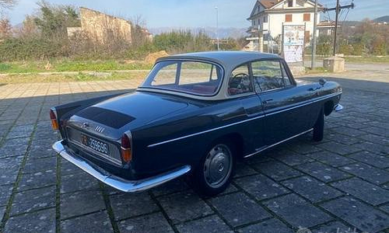 Renault Caravelle - ...
