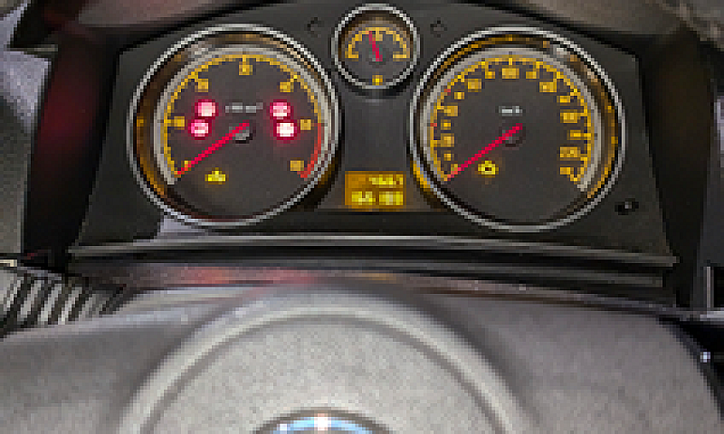 Opel Astra H Gtc...