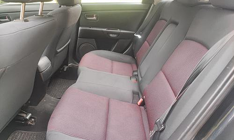 Mazda 3 1.6 Benz Gpl...