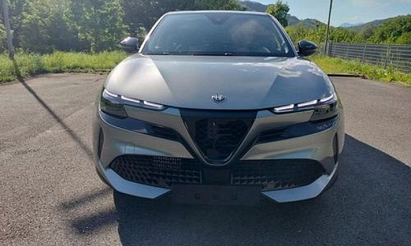 Alfa Romeo Junior 1....