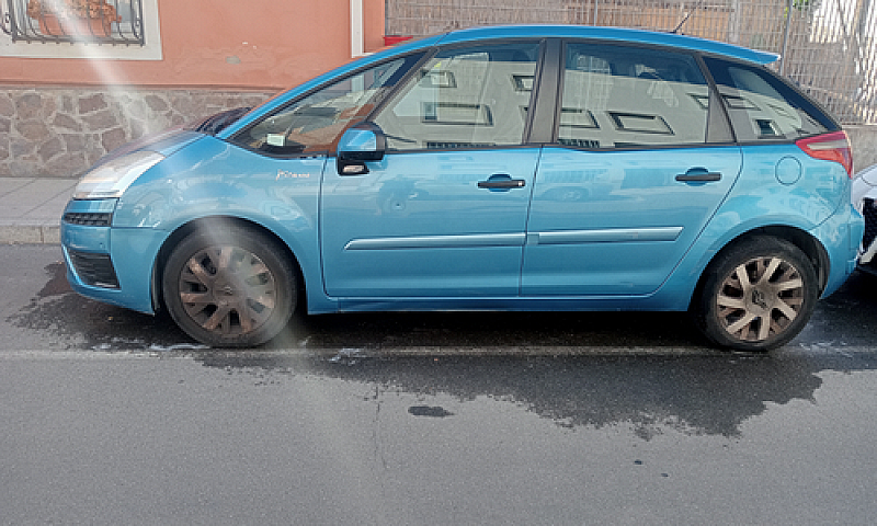 Citroen C4...