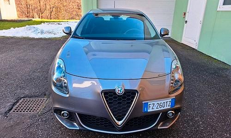 Alfa Romeo Giulietta...