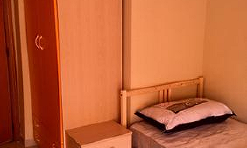 Apartamento Con 5 St...
