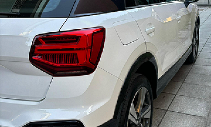 Audi Q2 35 Tfsi...