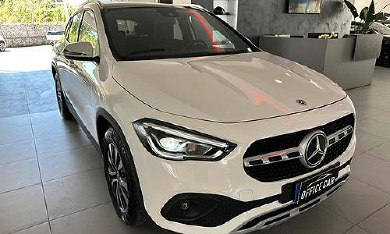 Mercedes-Benz Gla 20...