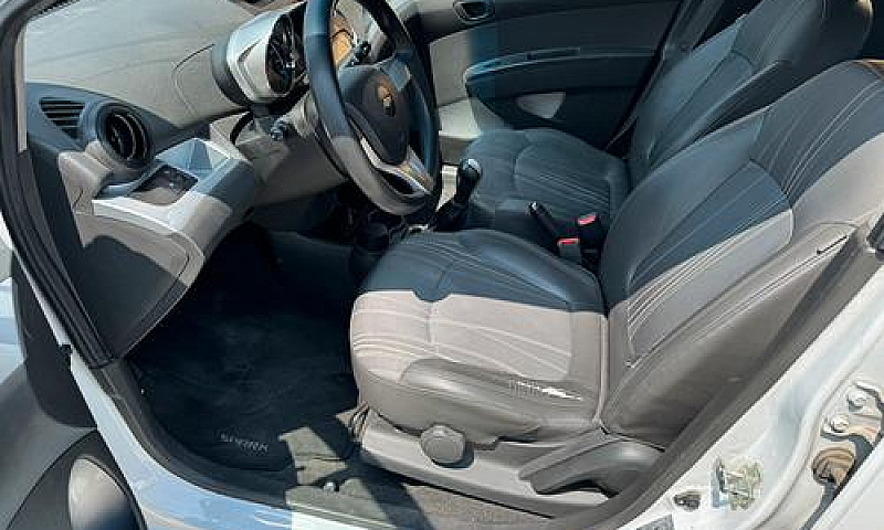 Chevrolet Spark 1.0 ...