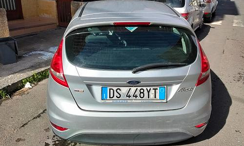 Ford Fiesta Unico Pr...