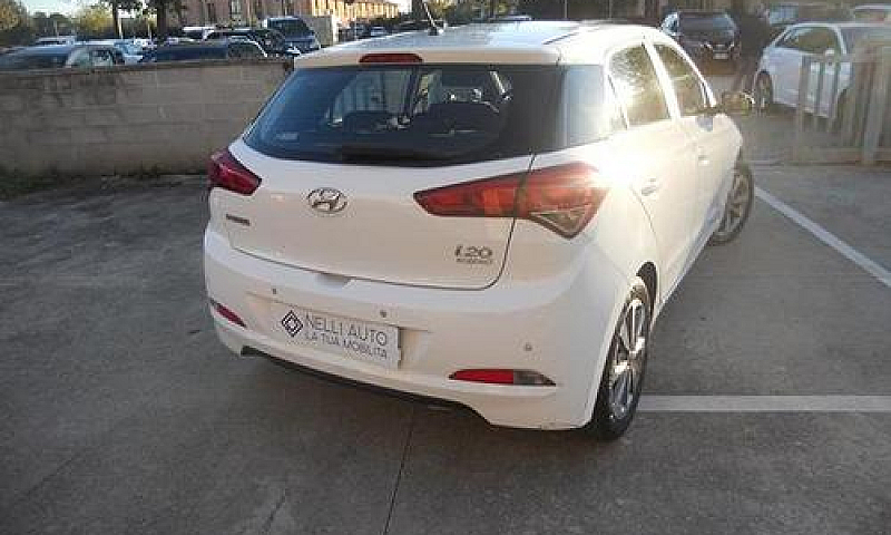 Hyundai I20 1.2 84 C...