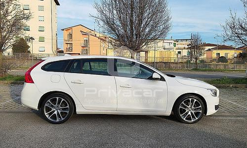 Volvo V60 D4 Geartro...