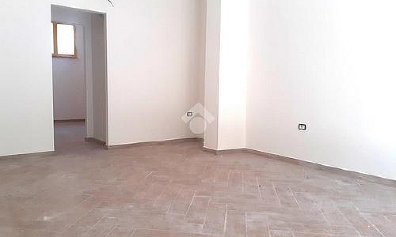 2 Locali A Parma...
