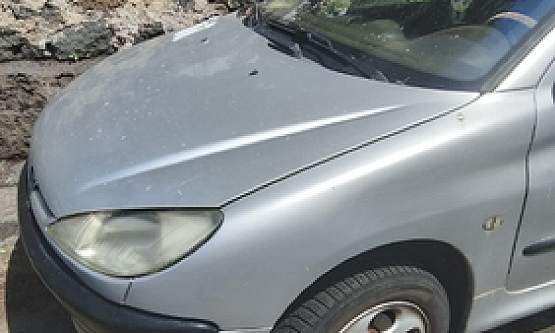 Peugeot 206...