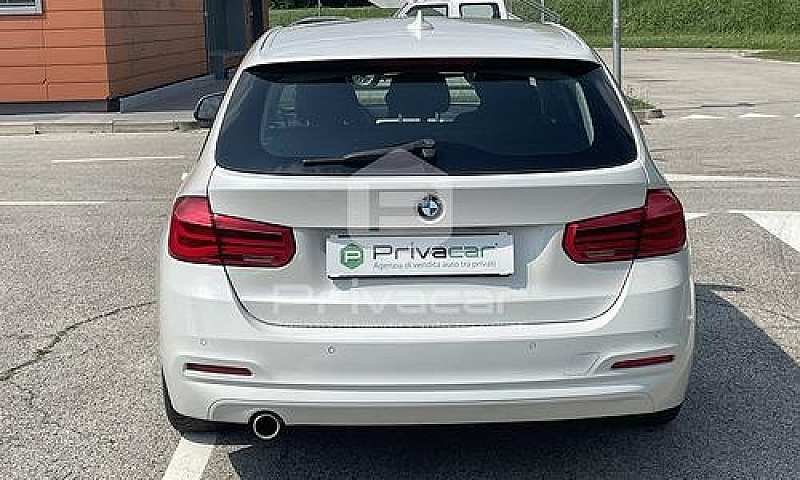 Bmw 318D Xdrive Tour...