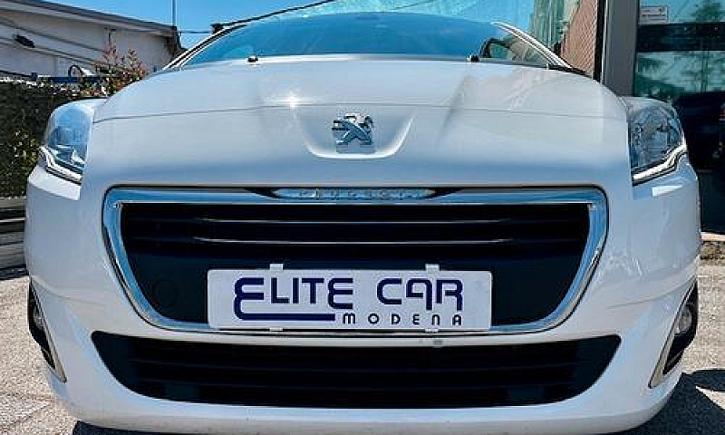 Peugeot 5008 1.6 Blu...