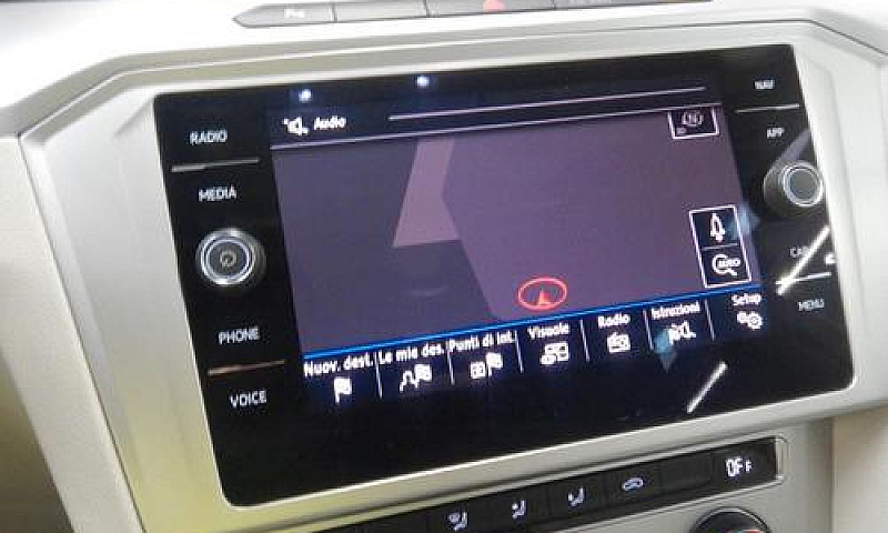 Volkswagen Passat Sw...
