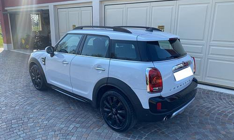 Mini Mini Countryman...