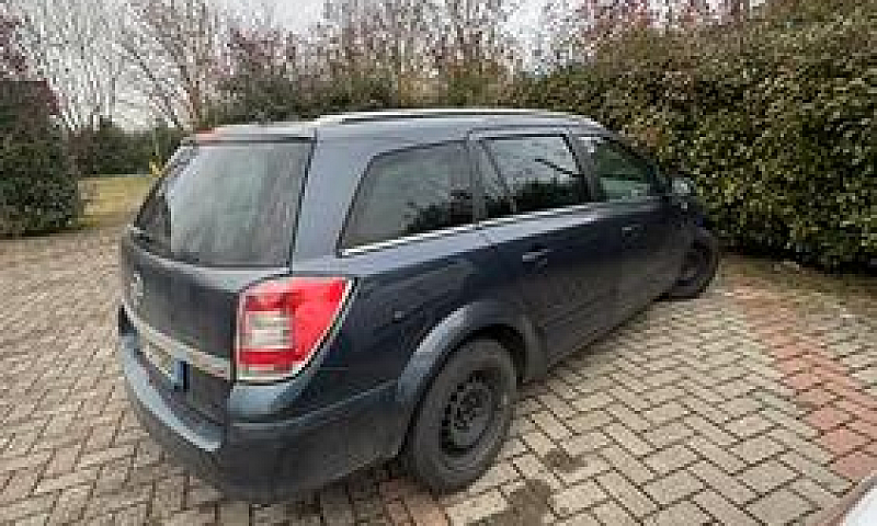 Opel Astra...