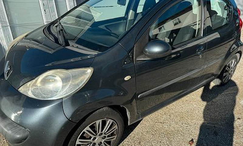 Peugeot 107...