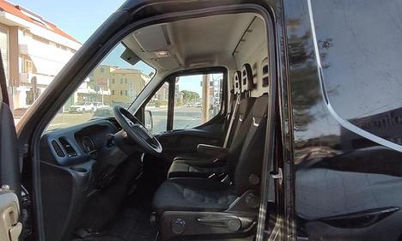 Iveco Daily 35S18Ha8...