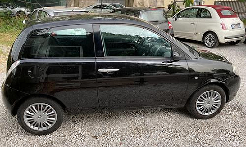 Lancia Ypsilon 1.2 A...