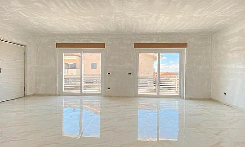 Villa Con Spazio Est...