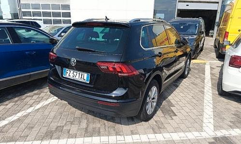 Volkswagen Tiguan 1....