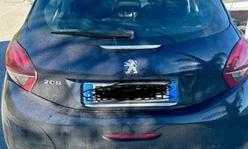 Peugeot 208 Hdi- 1.6...