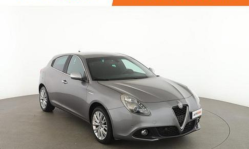 Alfa Romeo Giulietta...