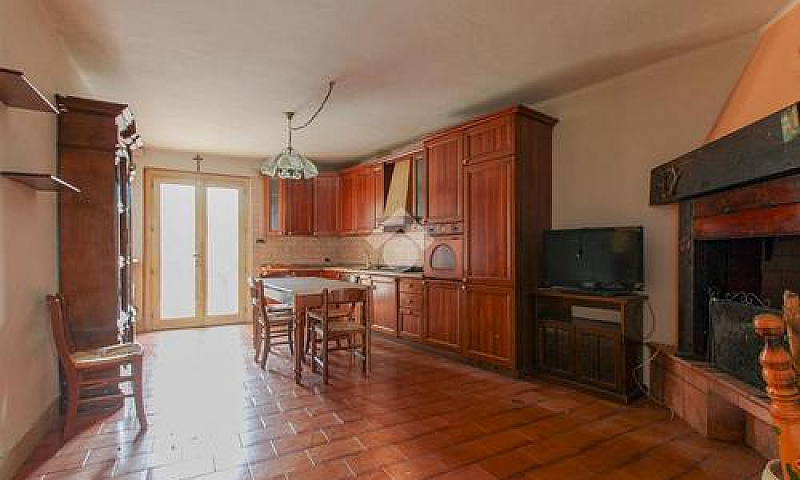 5 Locali A Villanuov...