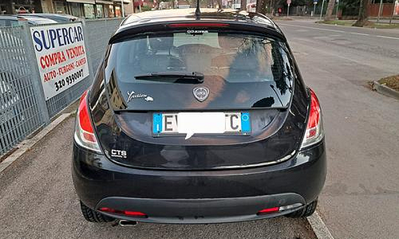 Lancia Ypsilon 1.2 G...