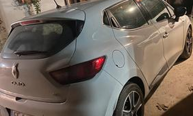 Renault Clio 2017...