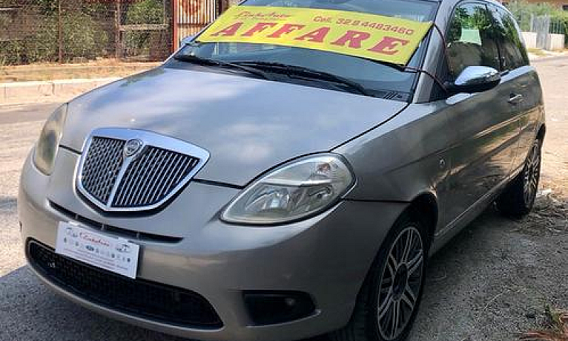 Lancia Ypsilon 1.3 M...