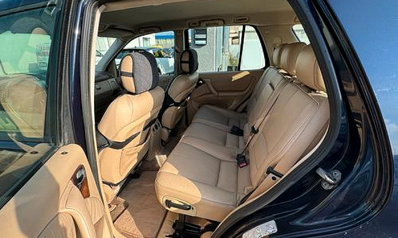 Mercedes Benz Ml - G...