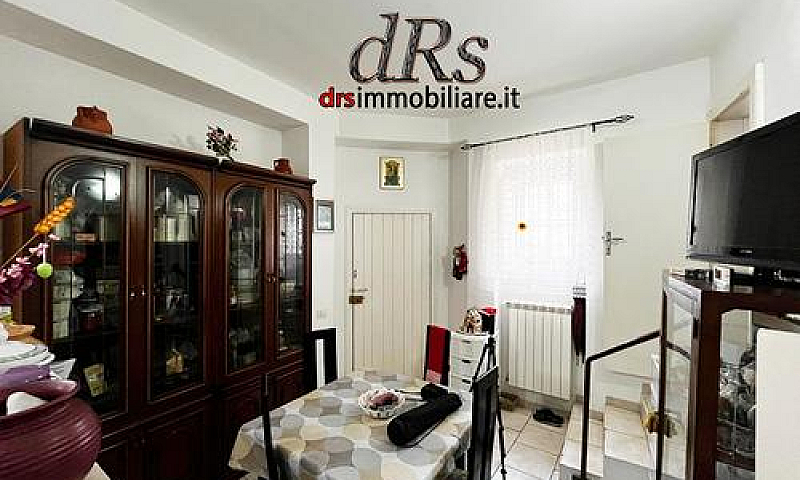 Pisticci Centro. Abi...