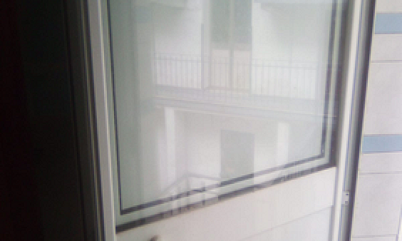 Bilocale Con Bagno, ...