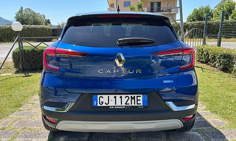 Renault Captur Full ...